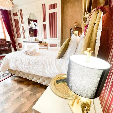 Chateau Bourgeoisie ***