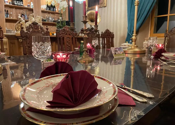 Chateau Bourgeoisie *** Laimont