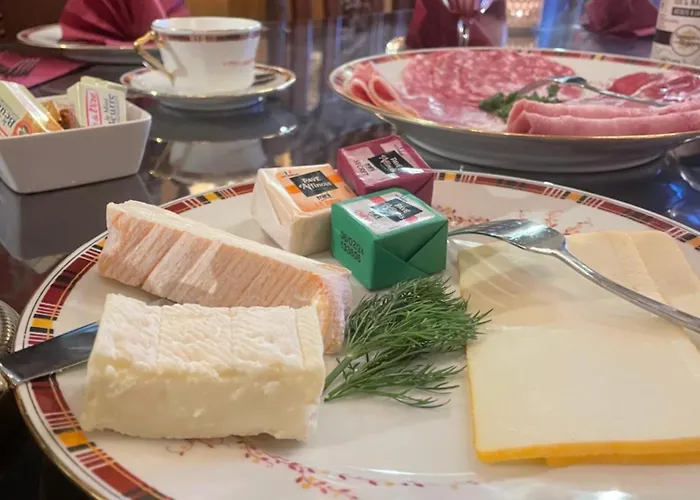 Chateau Bourgeoisie *** Laimont