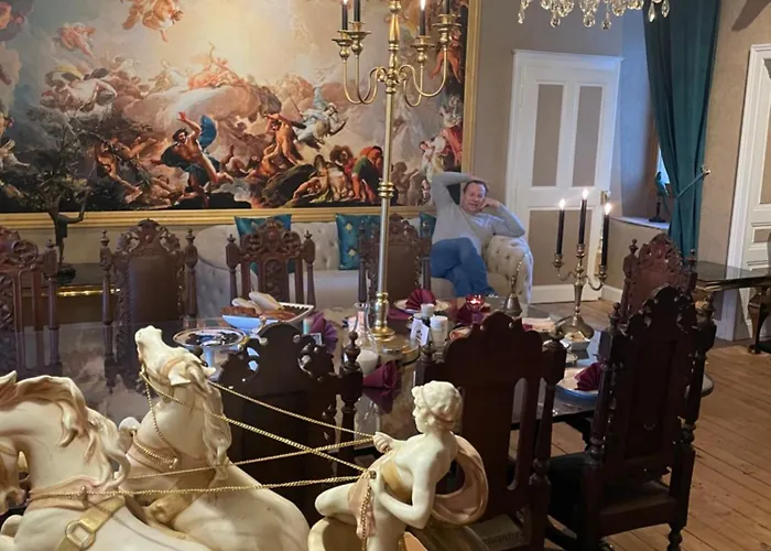 Chateau Bourgeoisie *** Laimont