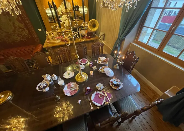 Chateau Bourgeoisie *** 3* Laimont