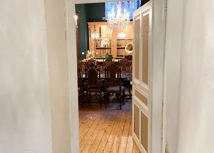 Chateau Bourgeoisie *** 3* Laimont