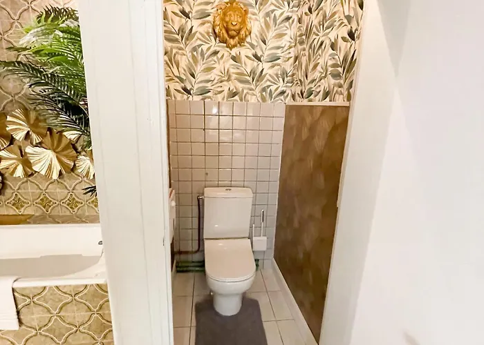 Couette-café Chateau Bourgeoisie ***